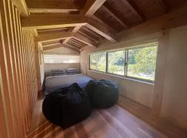 CrossFit Otoyo Strength TINY HOUSE、Otoyochoのタイニーハウス