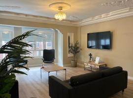 VTZ El Balcón de Conde de Aranda III, pet-friendly hotel in Zaragoza