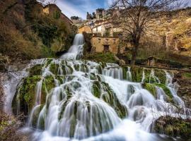El Salto del Agua Aut&eacute;ntico El Molino de la Cascada Orbaneja