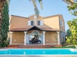Villa Alberi with pool