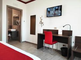 Suites Direzionale Carpi, ξενοδοχείο στο Κάρπι
