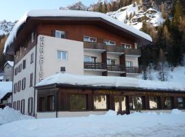 Hotel Sorapiss, hotel cerca de Lago de Misurina, Misurina