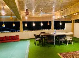 Sehma Guest House بيت السحمه للضيافه