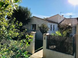 Gîte L'oliveraie d'Aniane 7 personnes, casa o chalet en Aniane