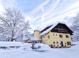 LandHotel KastanienHof, hotel v destinaci Gundersheim