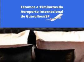 Pousada Casa dos Gattos - Próx ao Aeroporto Guarulhos, отель в городе Гуарульюс