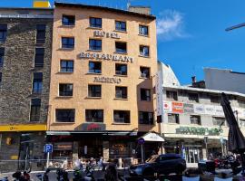 Hotel Merino, hotel u gradu Pas de la Kasa