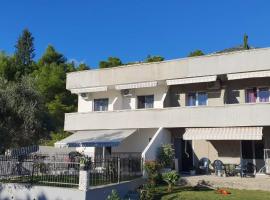 HM Apartmani, hotel s parkov&aacute;n&iacute;m v destinaci Bar