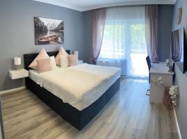 Family Apartment – tani hotel w mieście Stutensee