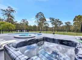 Kitchener Country Estate with Pool Hot Tub on private acres that sleeps up to 18