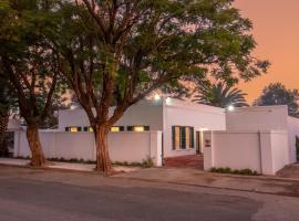 Fifty Five on Park, hotel v destinaci Graaff-Reinet