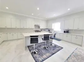 Huge Family Home Near Disneyland & SoCal Beaches
