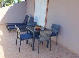 Apartment in Mundanije with balcony, air conditioning, WiFi (4912-1)