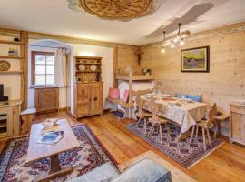 Villa Marianna - Stayincortina, Ferienwohnung in Cortina d'Ampezzo