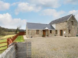 Murmur y Ceri, cottage in Rhyd Lewis