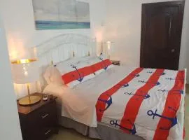 Dominican Suite 2, Increíble apto. cama king (DS2)