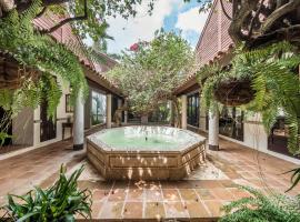 Mesmerizing 5 BR Villa at Casa de Campo, хотел в Cajuiles