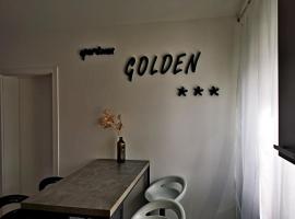 GOLDEN - self CHECK IN, departamento en Osijek