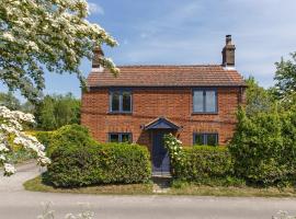 The Cottage, villa in Hickling