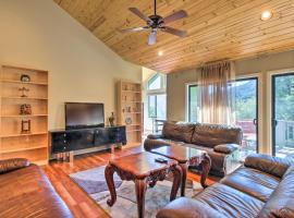 Pine Mountain Club Home with Beautiful View!, hotel with parking in Frazier Park
