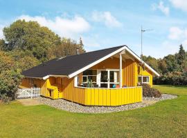 8 person holiday home in Faxe Ladeplads, hotel met parkeren in Fakse Ladeplads