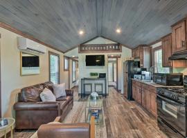 Morganton Tiny Home Less Than 5 Mi to Blue Ridge Lake, hotel in Morganton