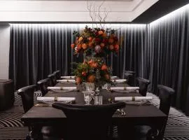 The Capital 15 on Orange Hotel & Spa