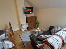 Apple Lodge Apartment, cheap hotel in Forkill