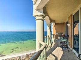 Pensacola Beach Resort Condo with Beach Access!, hotell i Pensacola Beach