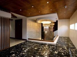 ROYAL LALIT Grand Hotel, hótel í Karnal