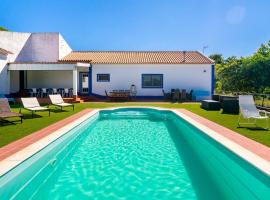 Chaparral Wonderful house in Nature 1h from Lisbon by SoulPlaces, casa de temporada em Silveiras