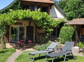 La Colline aux Oiseaux, hotel med parkering i Tieffenbach