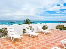 Royal Galápagos Inn, hotel u gradu Puerto Bakverizo Moreno