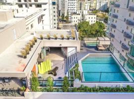 Fully Serviced Apartment at Regatta Living II - 703, hotel u gradu La Julia