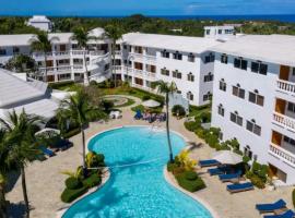 Ocean Palms - 1Bed 1Bth King Suite Condo, hotell i Cabarete