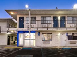 베이커스필드에 위치한 호텔 Motel 6-Bakersfield, CA - South