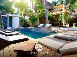Casa Nudista - LGBT Hotel，希伯萊特沙灘的飯店
