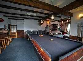 Hai Lodge