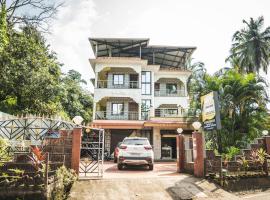 Dhanashree Riverview Hotel, hotel with parking in Corgao