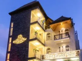 Hotel Grand Turf