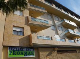 Apartamentos Proamar, hotell i Torre del Mar