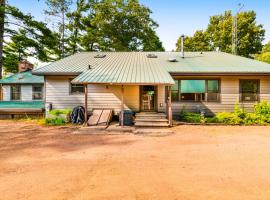 Wildcat Lodge, hotel en Boulder Junction