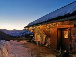 Maison de charme à Séez avec vue sur montagne, cheminée