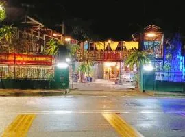 Forest Paradise Inn Teluk Bahang Private Malay Traditional House Concept Hotel By WAN