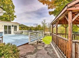 Jewett Gem with Charcoal Grill and Mountain Views