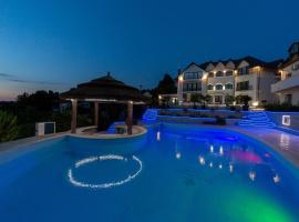 Cardinale Resort, resort i Iaşi