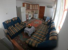 Gazipasa/Alanya Airport Apt 5minBEACH/5minAIRPORT, отель в Газипаше