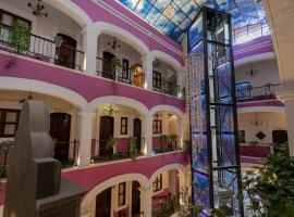 Casona Maria, hotel cerca de Centro comercial Paseo de San Francisco, Puebla