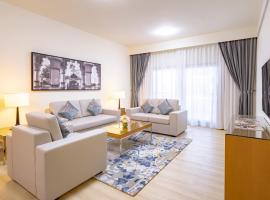 Golden Sands Suites, hotel berdekatan Stesen Metro ADCB, Dubai