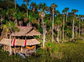 PAMPA HERMOSA LAKE RESORT, hôtel à Puerto Maldonado